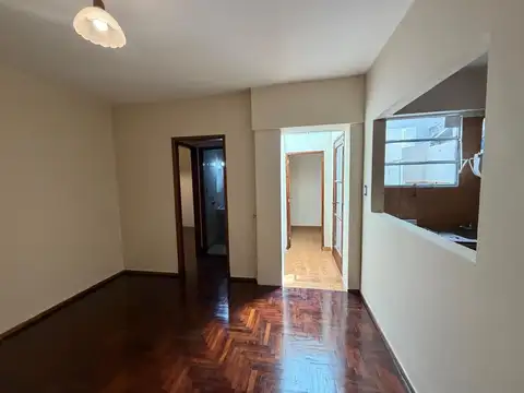 Depto Tipo Casa en Alquiler de 2 dormitorios