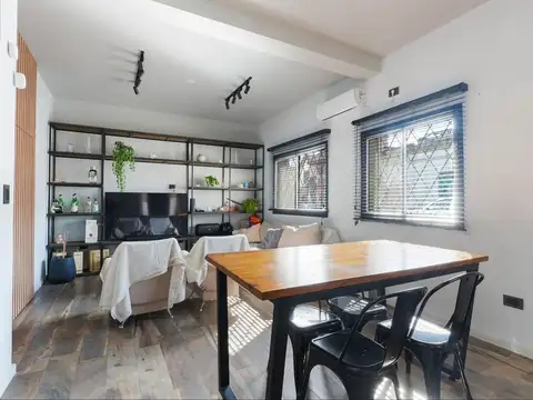 VENTA Casa 4amb terraza REFACCIONADA Florida