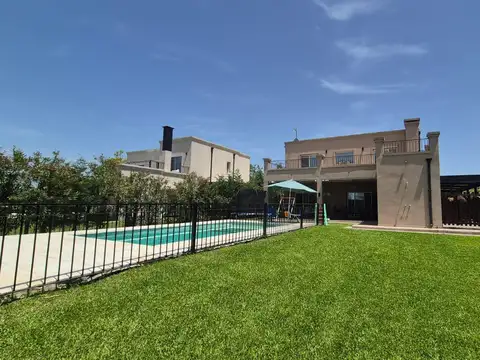 Casa 3 habitaciones con pileta en ALQUILER y VENTA San Matías