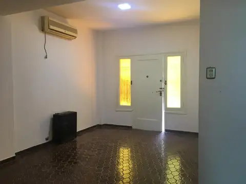 Casa en Venta en Villa Ballester, USD 120.000