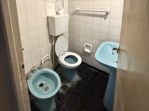 VENTA DE DEPARTAMENTO A REFACCIONAR