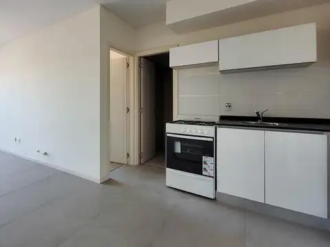 Av. Carballo 575 (07-03)-Departamento 1 dormitorio al frente a pocos metros del Río