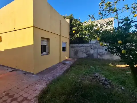 CASA 3 AMB PATIO, JARDIN Y TERRAZA EN CASEROS