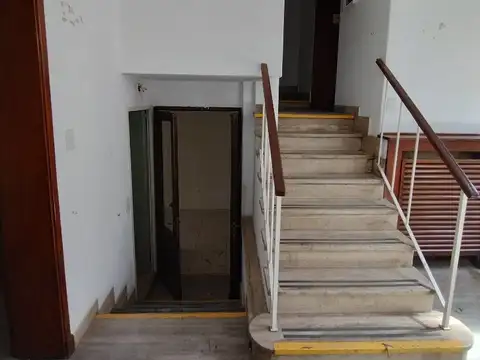 Casa en Venta en Morón, USD 350.000