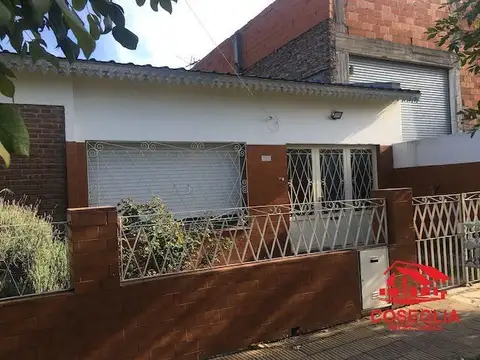 Pedro de Mendoza 1200