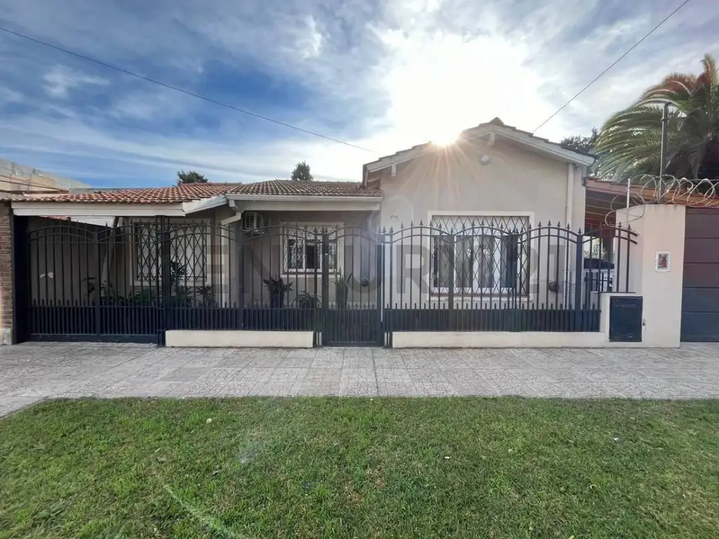 Dorrego 200, Piso 0