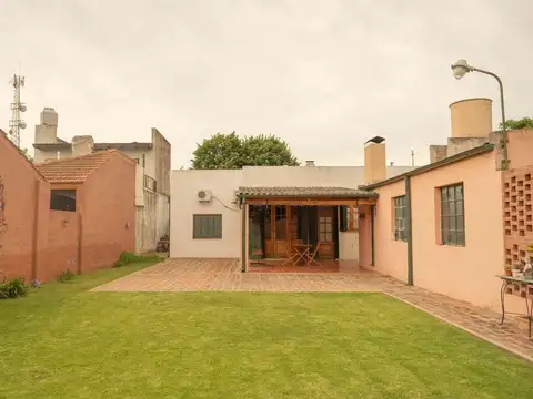 Casa en Venta en San Antonio de Areco, USD 450.000