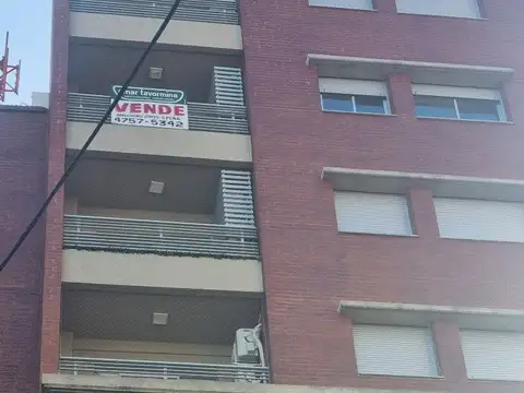 SAENZ PEÑA 2 AMBIENTES EXCELENTES CON BALCON  SOBRE AMEGHINO AL 2800
