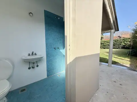 Casa en Alquiler de 3 dormitorios