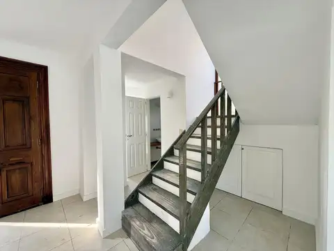 Casa en Alquiler al Oeste