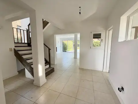 Casa en Alquiler en Tortuguitas, USD 1.900