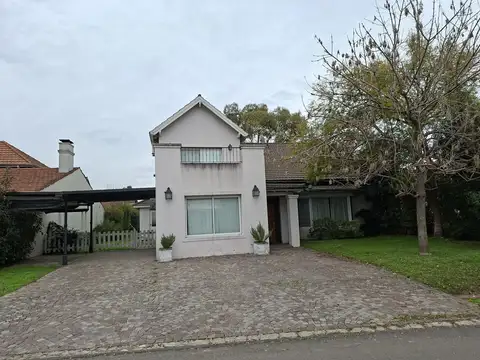 Casa en venta y alquiler LOS LAGARTOS C.C.