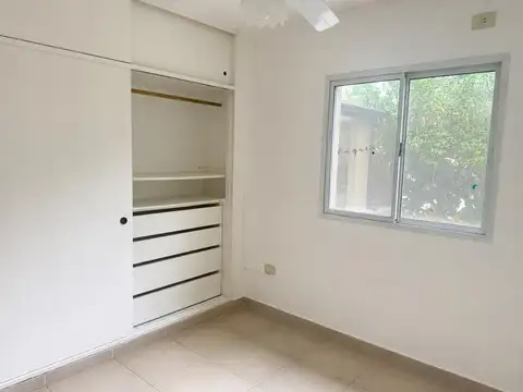Casa en Alquiler de 4 dormitorios