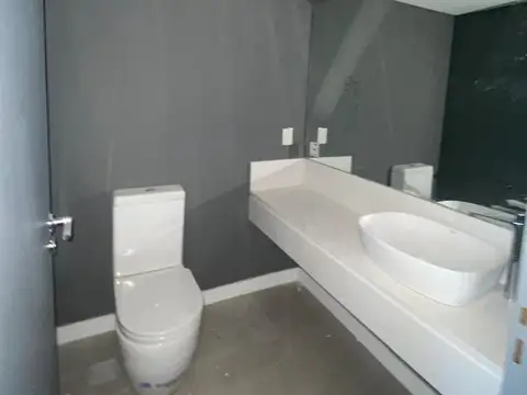 Oficina Monoambiente con 2 baños