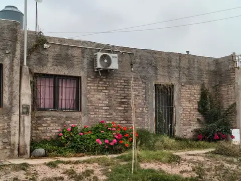 Venta Casa Esquina Jesús Nazareno - Guaymallen