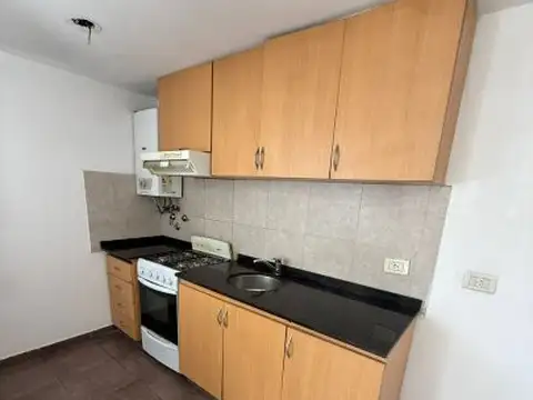 Rioja 2771 , Piso 1