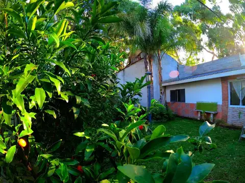 Casa 5 ambientes con 3 baños