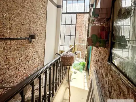 Montevideo e/ Rivadavia y Bartolomé Mitre