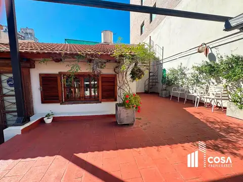 Venta Casa 3 dormitorios más playroom con terraza exclusiva y cochera Abasto Rosario