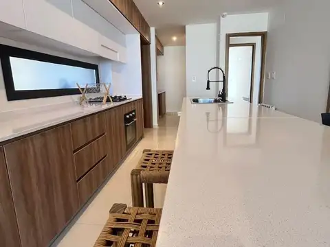 Departamento 4 ambientes con 3 baños