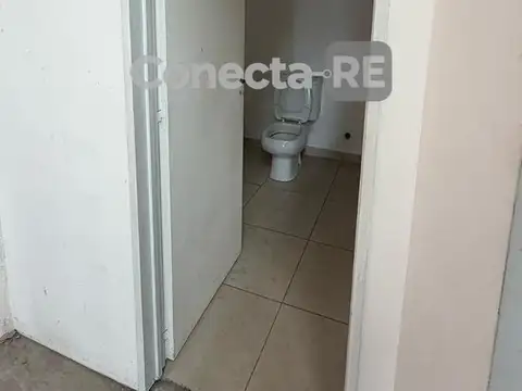 Galpon en Alquiler 22  mts Fondo