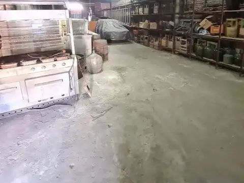 Galpon en Venta en Chilavert, USD 130.000