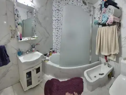 Depto Tipo Casa 3 ambientes con 1 baño