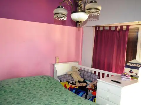 Casa en Venta con 4 cocheras