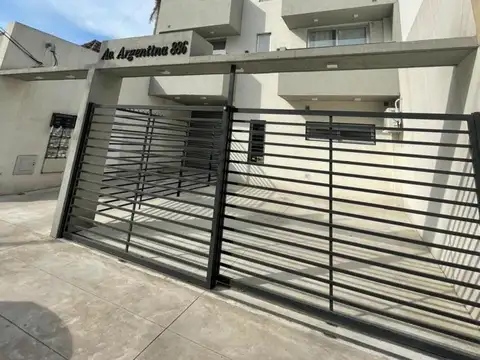 Avenida Argentina 800