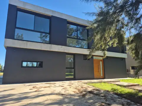 Casa en Venta en El Naudir, Countries y Barrios Cerrados en Escobar