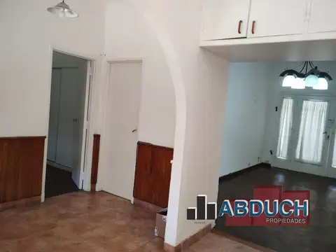 Casa en Alquiler en Villa Ballester, $ 1.400.000
