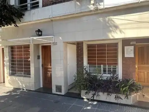 VENTA PH 4 AMBIENTES CON AMPLIO PARQUE