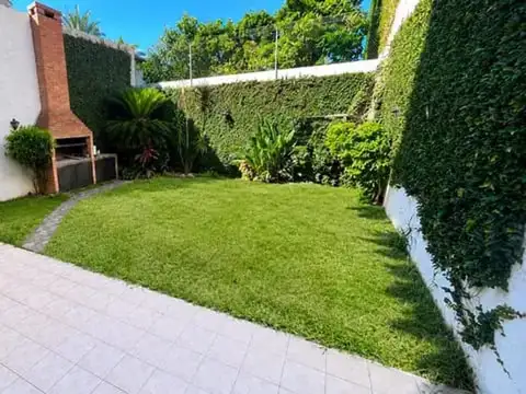 Depto Tipo Casa en Venta de 4 ambientes