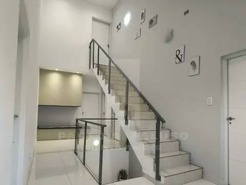 Casa en Venta en Mariano Acosta, USD 150.000