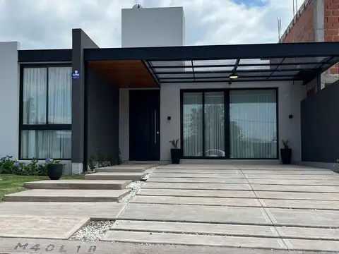 VENTA CASA 2 DORMITORIOS DOCTA CORDOBA