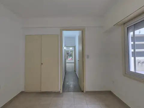 Depto Tipo Casa en Alquiler en Munro, $ 630.000