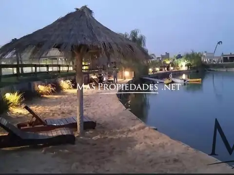 Terreno en Venta 30  mts Frente