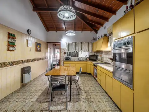 Depto Tipo Casa 4 ambientes con 1 baño