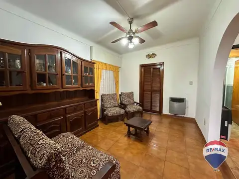 Lisandro de la Torre 1600