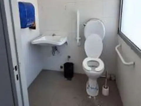 Local en Alquiler en Banfield, USD 5.490