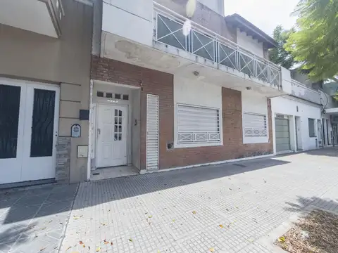 Depto Tipo Casa en Alquiler de 2 ambientes