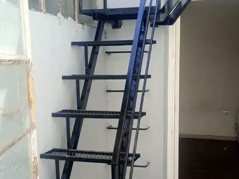 Depto Tipo Casa Monoambiente con 1 baño
