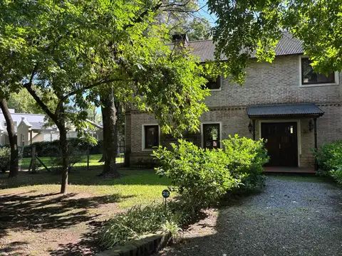 Casa en Venta de 4 dormitorios