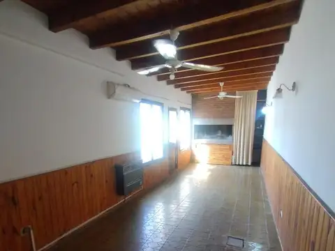 Departamento en Alquiler de 3 dormitorios