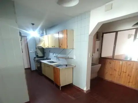 Departamento en Alquiler en Godoy Cruz, $ 800.000