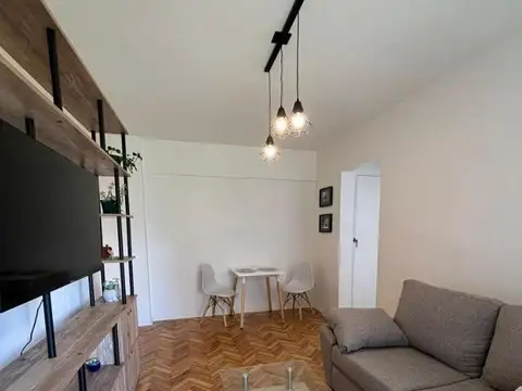 Blanco Encalada 2300 , Piso 5