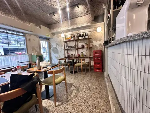 Local en Venta 45 años