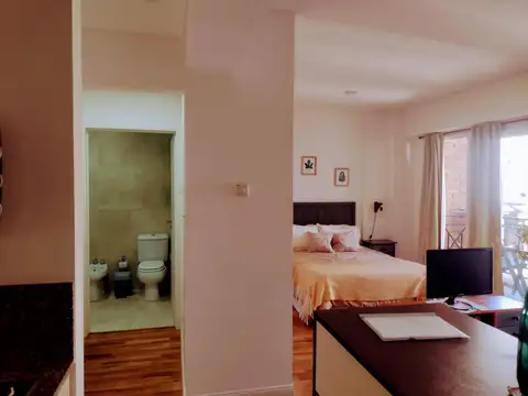 Juana Azurduy 2500 Núñez 1amb c/balcón  U$135.000