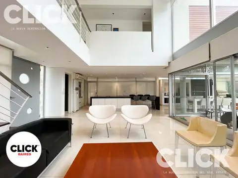 Casa 4 ambientes con 5 baños