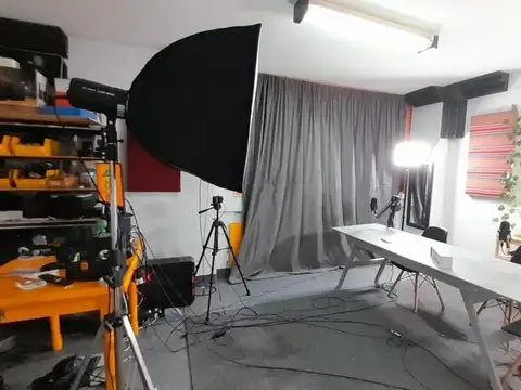 Local en Alquiler en Recoleta, $ 190.000